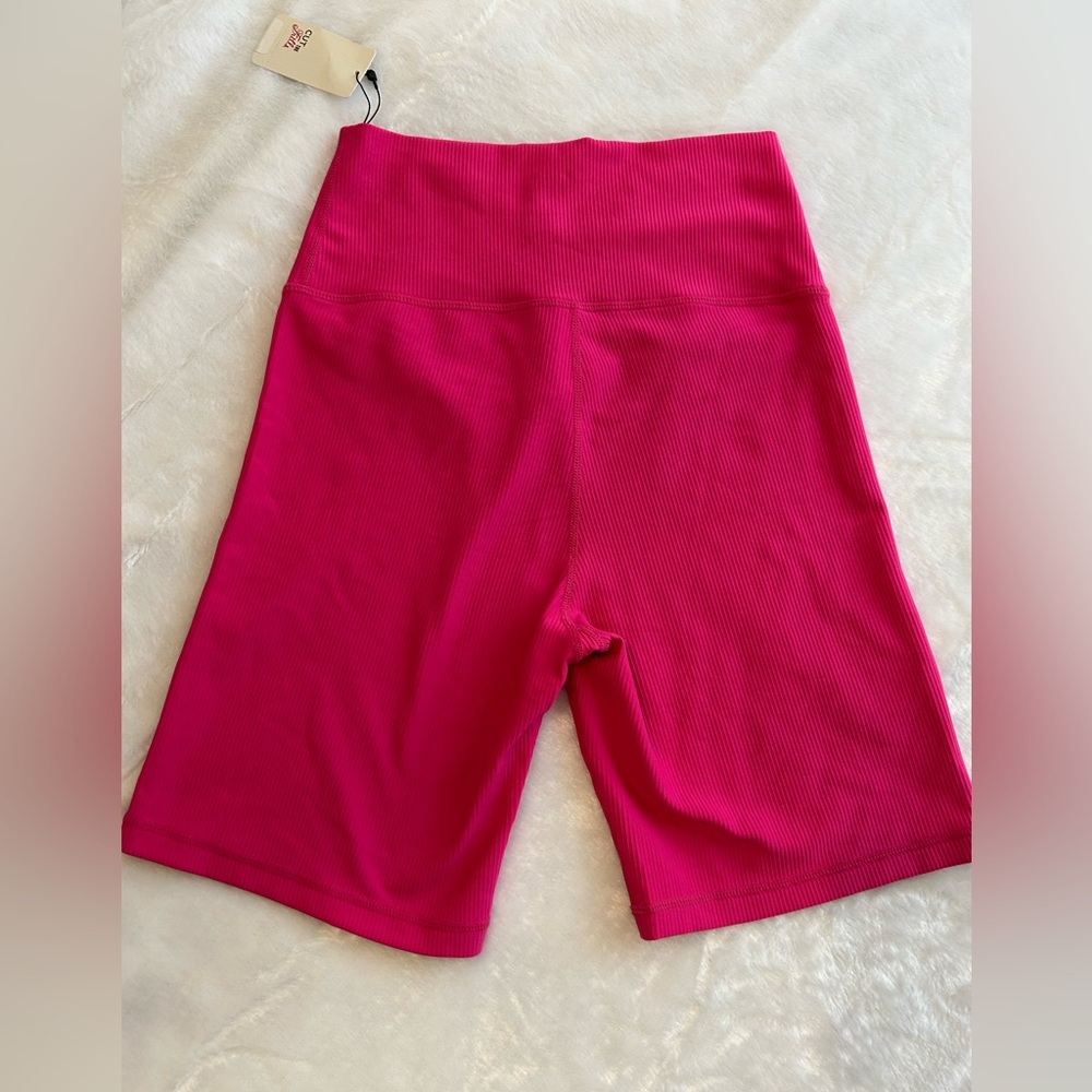 Cut the Frills Pink Biker Shorts Medium NWT - Picture 2 of 9
